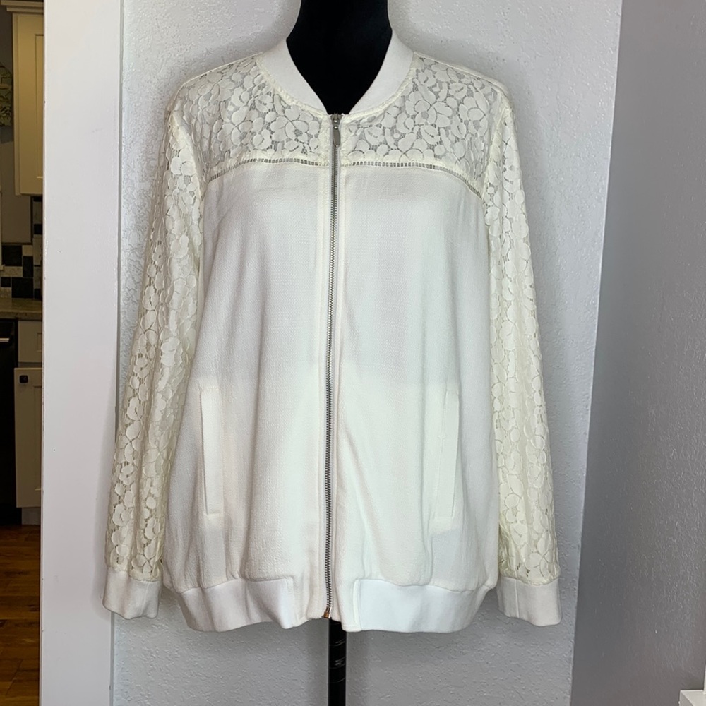 CJ Banks Ivory Floral Lace Sleeve Bomber Jacket Size 14W Lightweight Full Zip